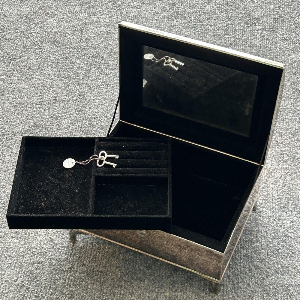 Pottery Barn Jewelry Box‎ Silver Mirror Domed Lid 10 X 10 Lock Key Velvet Lined - Picture 4 of 13